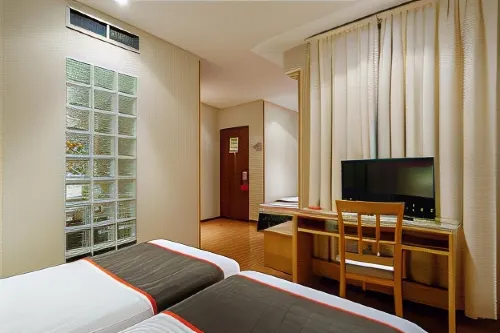 Hotel Serrano Photos