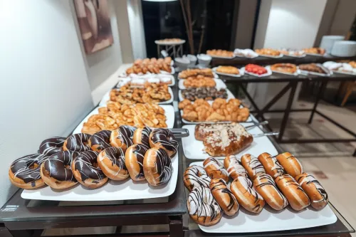 Swiss Inn Pyramids Golf Resort Dining Photos