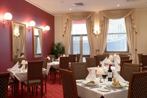 Grand Hotel Melbourne Dining Photos