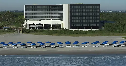 Hilton Cocoa Beach Oceanfront Exterior Photos