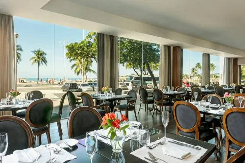 Miramar by Windsor Copacabana Restauranger Photos