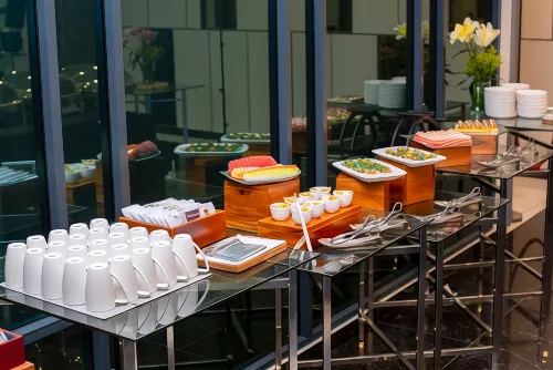 The 1O1 Jakarta Airport Cbc Restauration Photos