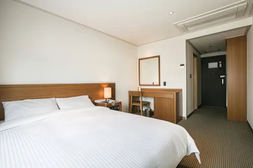 부산관광호텔 객실 Photos