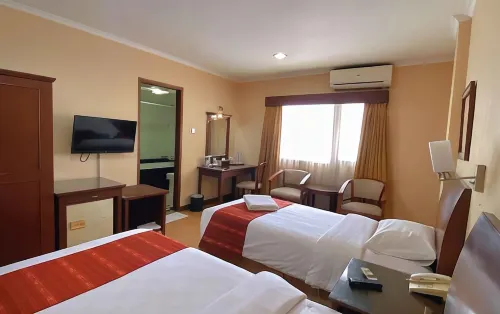 Cipta Hotel Wahid Hasyim Kamar Photos
