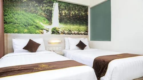 The Himana Malang Kamar Photos
