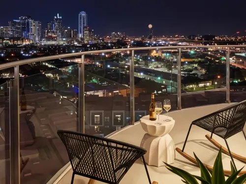 Virgin Hotels Dallas À proximité de l'hôtel Photos