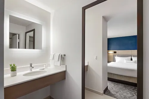 SpringHill Suites Tempe at Arizona Mills Mall Rooms Photos
