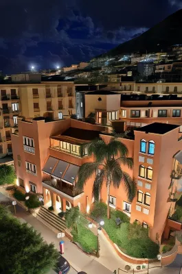 Artemis Hotel Extérieur Photos