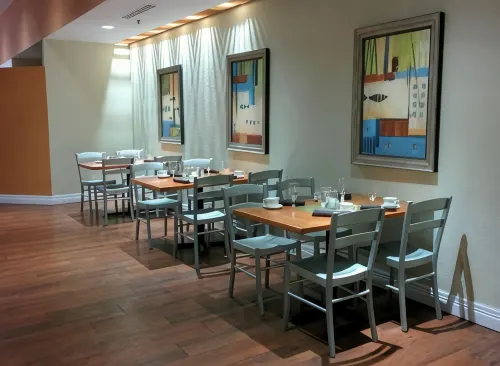 Holiday Inn Corpus Christi Downtown Marina Dining Photos