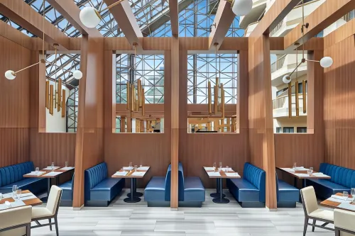 DoubleTree by Hilton Hotel Newark Airport Dining Photos