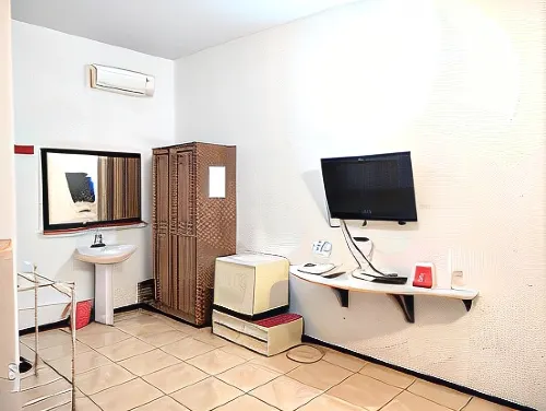 Sartika Hotel Mitra RedDoorz Pati Chambres Photos