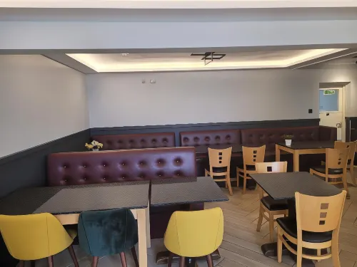 The Gatwick White House Hotel Dining Photos