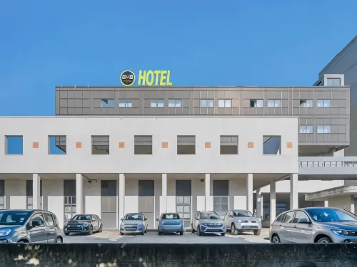 B&B Hotel Cremona Exterior Photos