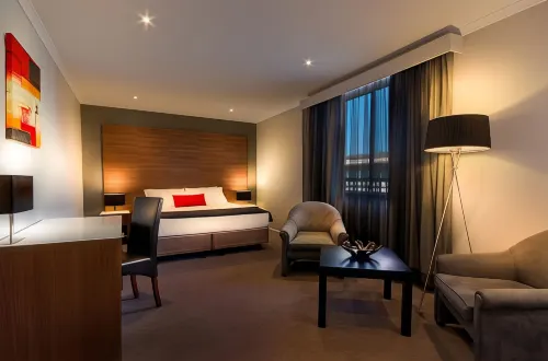 Crest on Barkly Hotel Featured Photos