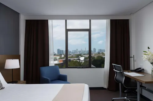 Rydges Camperdown, an EVT hotel Rooms Photos