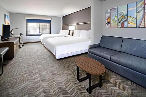 Best Western Valencia/Six Flags Inn & Suites Chambres Photos