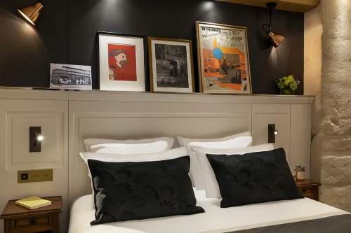 Hotel Ducs de Bourgogne Camere Photos