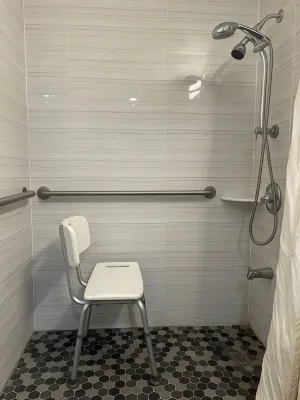 Americas Best Value Inn Central Valley Zimmer Photos