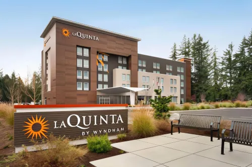 La Quinta Inn & Suites by Wyndham Marysville Extérieur Photos