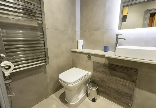 Mono Suites New Town Photos