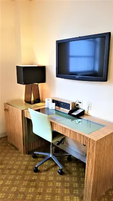 Night Hotel Broadway Rooms Photos