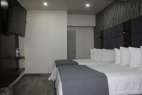 Hotel Mision 11 Featured Photos