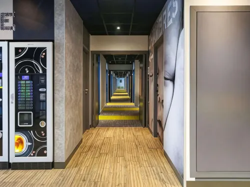 Ibis Budget Saint-Genis-Pouilly Genève Public Areas Photos