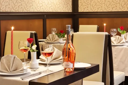 Best Western Plus Bristol Hotel Ristorazione Photos
