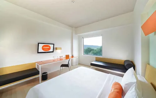 HARRIS Hotel Sentul City - Bogor Kamar Photos