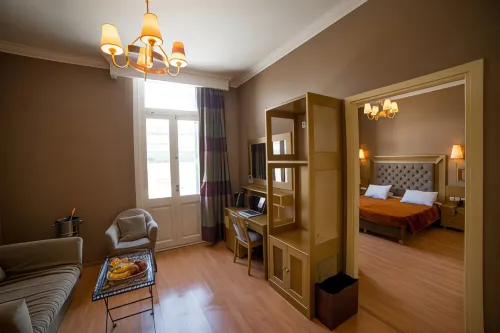 Delphi Art Hotel Featured Photos