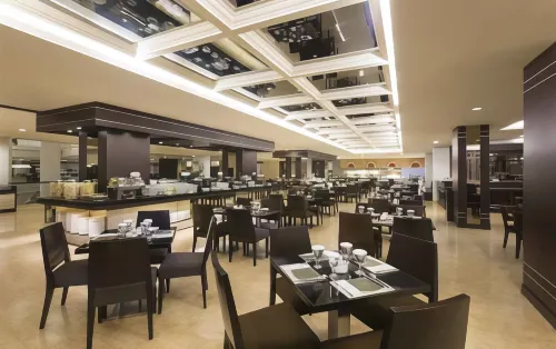 CLARO HOTEL MAKASSAR Makanan Photos