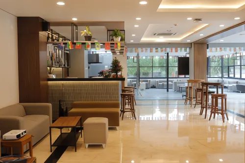 Next Hotel Yogyakarta Area Publik Photos