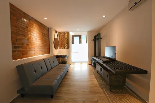 38PC Boutique Hotel Photos