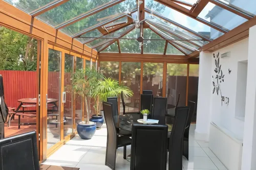 Skylark Guest House Dining Photos