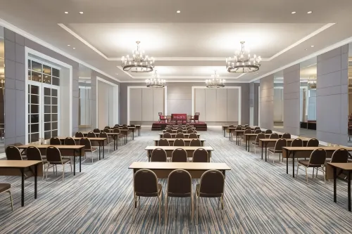 Four Points by Sheraton Bandung Fasilitas Bisnis Photos