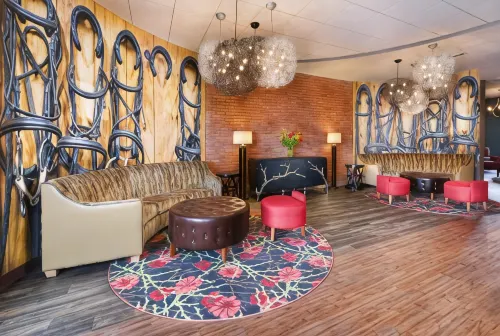 Hotel Indigo Cleveland-Beachwood Public Areas Photos