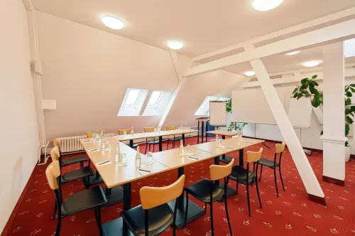 Leonardo Hotel Berlin KU'Damm Business Photos