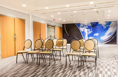 Best Western Premier Toronto Airport Carlingview Hotel Fasilitas Bisnis Photos