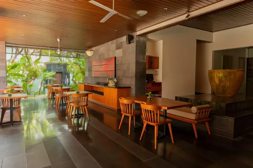 Sun Island Boutique Villas & Spa Seminyak Ristorazione Photos