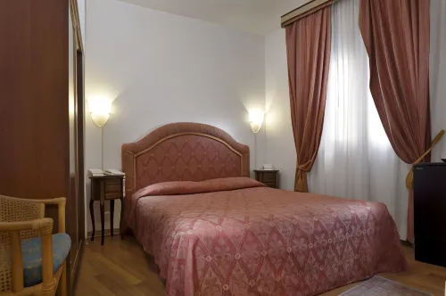 San Marco Palace Zimmer Photos