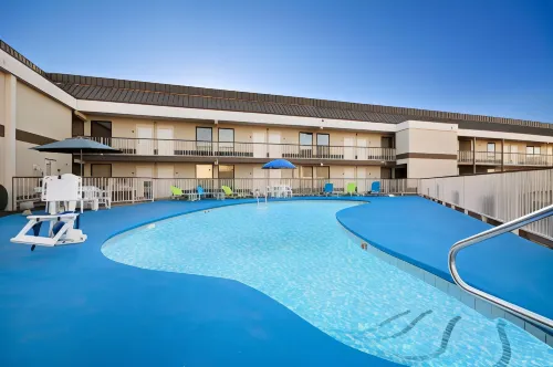 Days Inn & Suites by Wyndham Fort Bragg/Cross Creek Mall Leisure & Recreation Photos