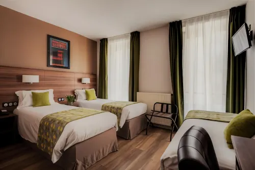 Hotel Chabrol Opera Photos