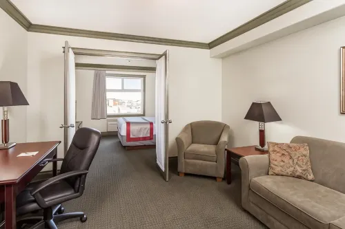 Ramada by Wyndham Hinton Chambres Photos