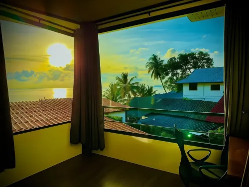 The Scenery Beach Resort Рядом с отелем Photos
