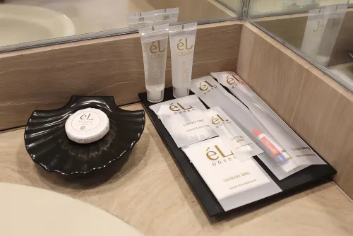 ÉL Hotel Kartika Wijaya Batu Photos
