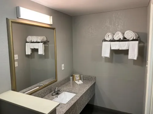 Motel 6 Birmingham, Al - Medical Center Photos