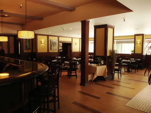 The Pickwick Hotel Ristorazione Photos