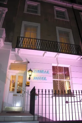 Admiral Hotel at Park Avenue Esterni Photos