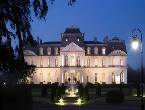 Chateau d'Artigny Esterni Photos