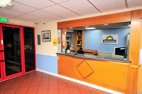 Days Inn by Wyndham Hamilton Espaces publics Photos